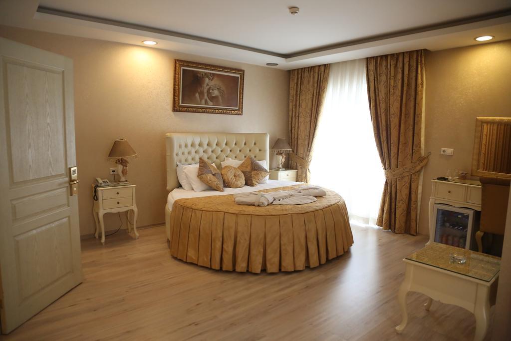 Golden Boutique Hotel 2*