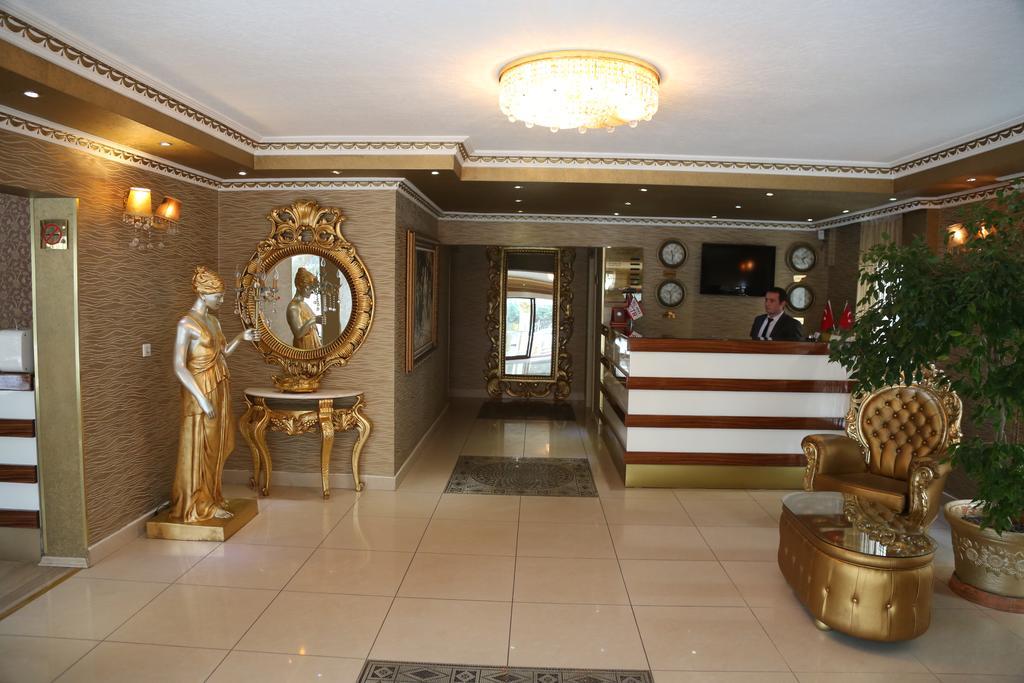 Golden Boutique