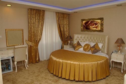 Otel Golden Boutique 2*